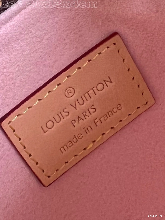 Pouch-21.5*13*4.5CM Lexington VUITTON LOUIS 0718